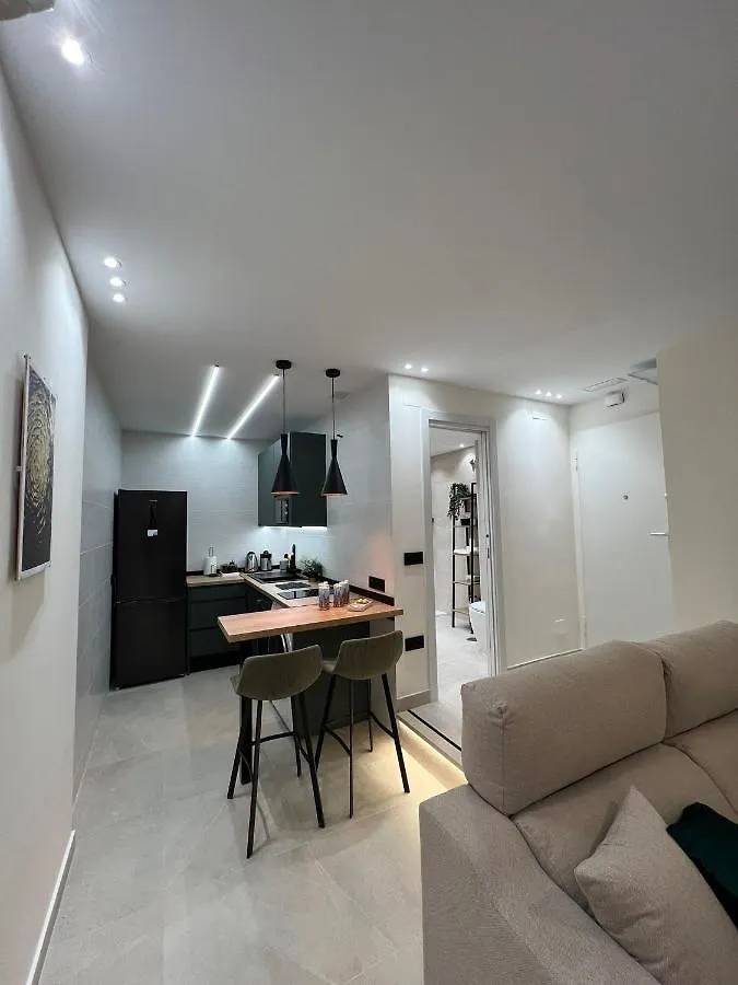 Apartamento Zelun Suite Torremolinos Center