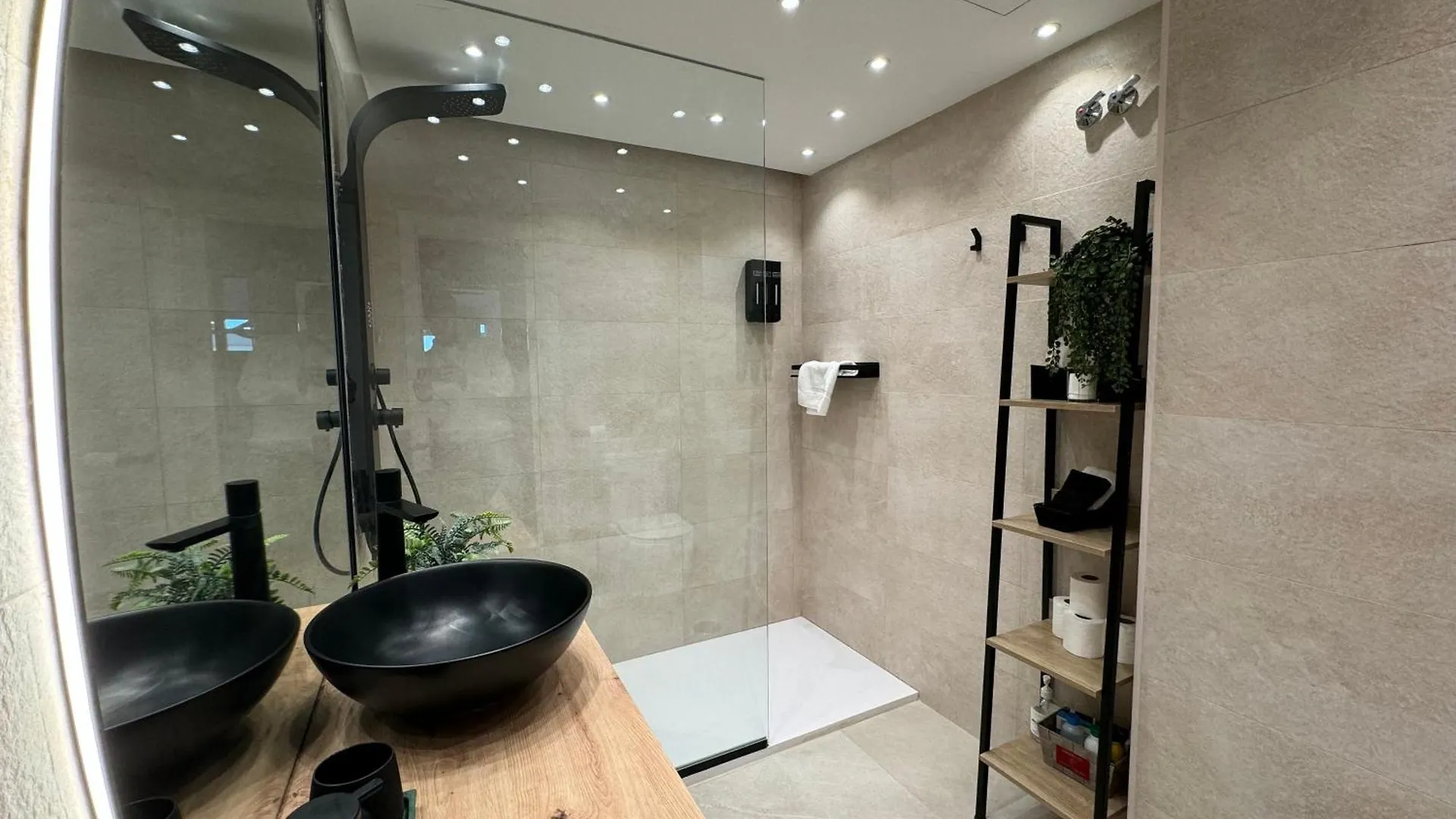 Apartamento Zelun Suite Torremolinos Center España